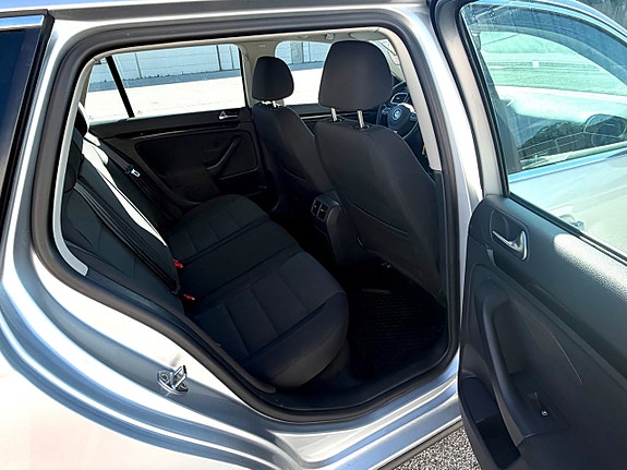 Volkswagen Golf I 5 of 7