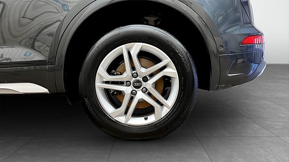 Audi Q5 6 of 26