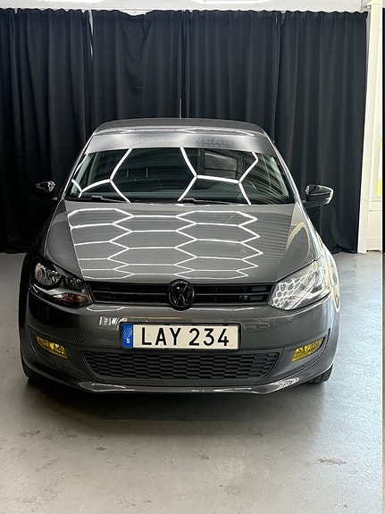 Volkswagen Polo 10 of 13
