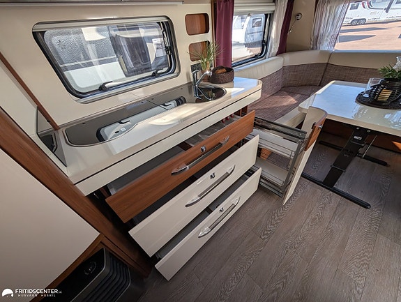 Hobby 560 EXCELLENT *Barnkammare / *15 campingnätter på köpet *ränta 3.95% 20 of 21
