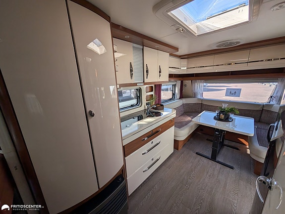Hobby 560 EXCELLENT *Barnkammare / *15 campingnätter på köpet *ränta 3.95% 19 of 21