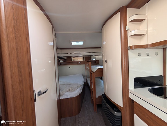 Hobby 560 EXCELLENT *Barnkammare / *15 campingnätter på köpet *ränta 3.95% 12 of 21