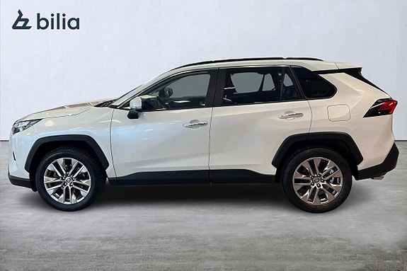 Toyota RAV4 3 of 5