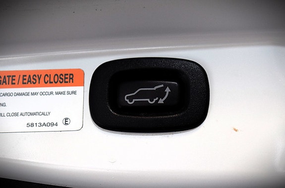 Mitsubishi Outlander 27 of 27