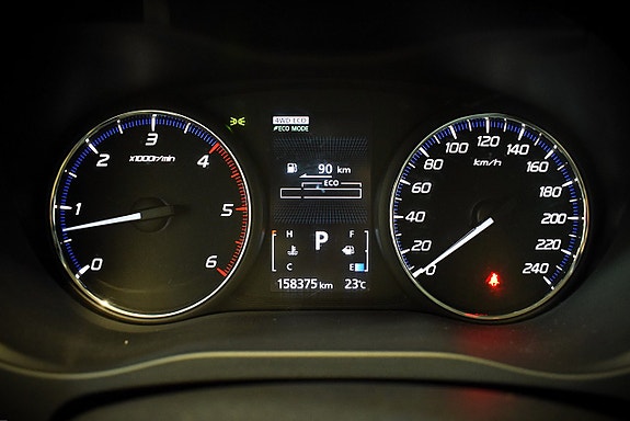 Mitsubishi Outlander 12 of 27