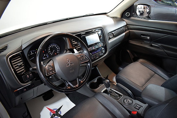 Mitsubishi Outlander 9 of 27