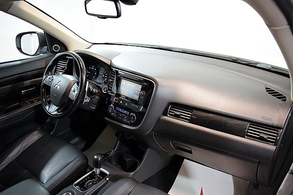 Mitsubishi Outlander 21 of 27