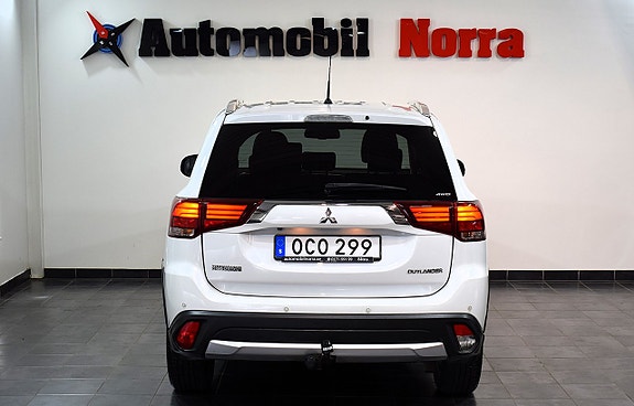 Mitsubishi Outlander 6 of 27