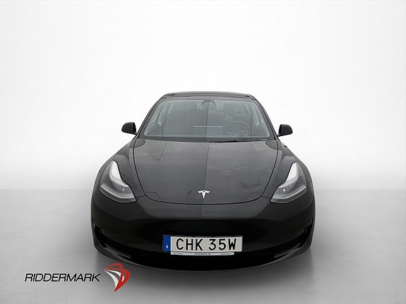 Tesla Model 3 3 of 5