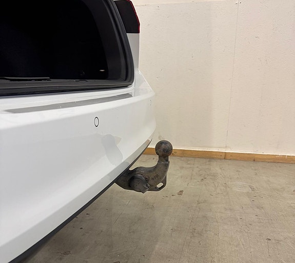 Volkswagen Golf VII 8 of 19