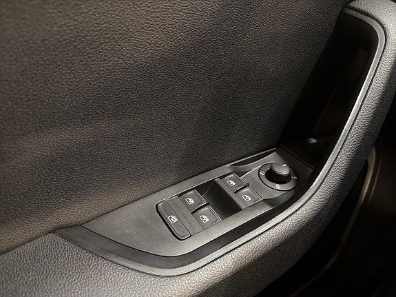 Skoda Superb 28 of 30