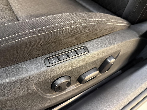 Skoda Superb 12 of 30