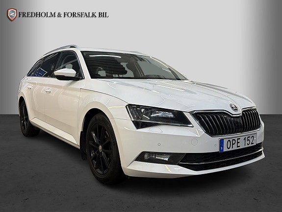 Skoda Superb 6 of 30