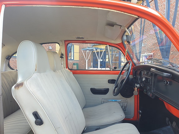 Volkswagen 1302 8 of 12