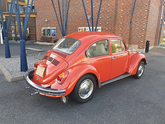 Volkswagen 1302 4 of 5