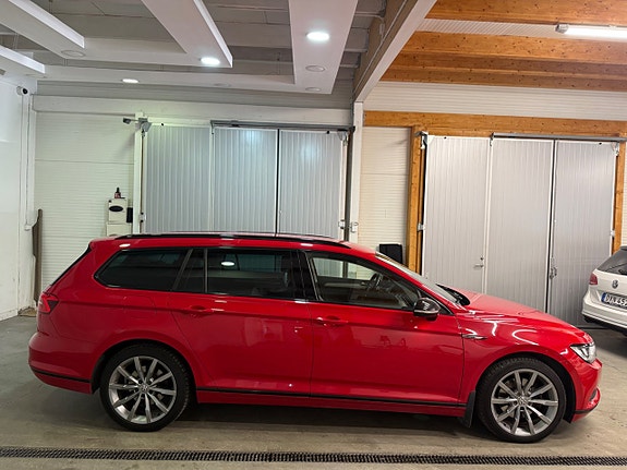 Volkswagen Passat 13 of 13