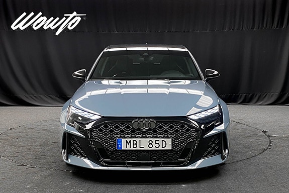 Audi RS3 2 of 5
