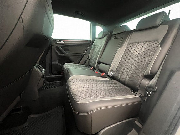 Volkswagen Tiguan 25 of 30