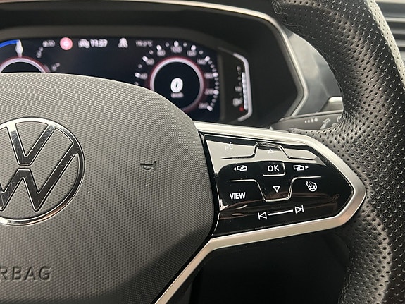 Volkswagen Tiguan 16 of 30