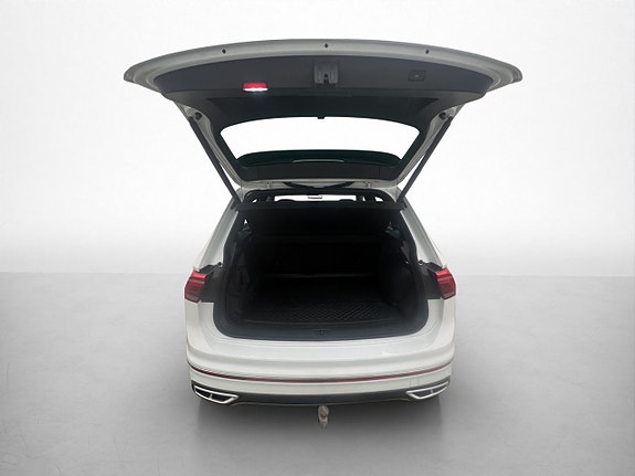 Volkswagen Tiguan 26 of 30