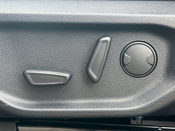 Volkswagen Amarok 23 of 30