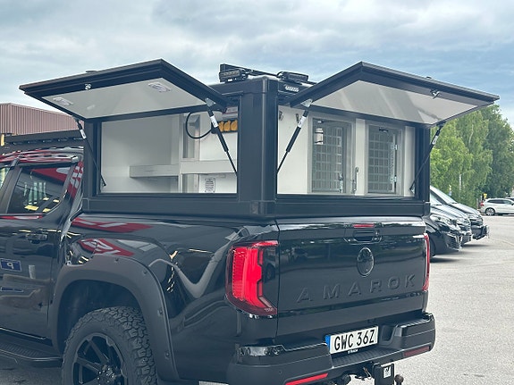 Volkswagen Amarok 10 of 30