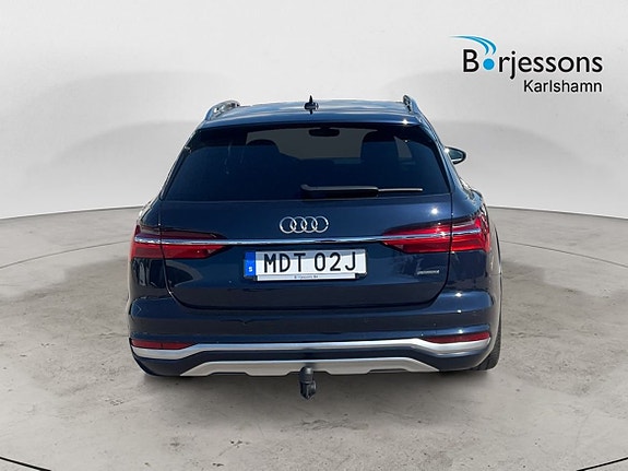 Audi A6 allroad 4 of 5