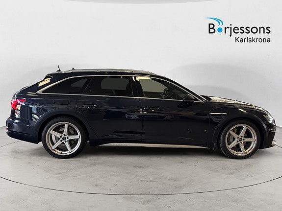 Audi A6 allroad 2 of 5
