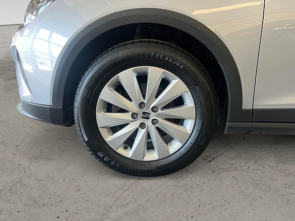 Seat Arona 6 of 16
