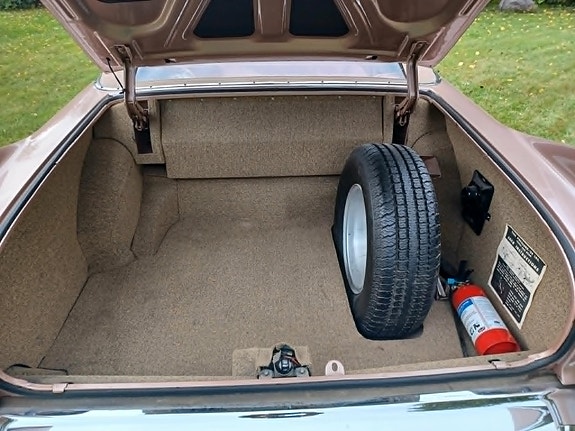 Cadillac Series 62 6 of 6