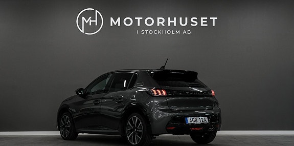 Peugeot 208 4 of 5