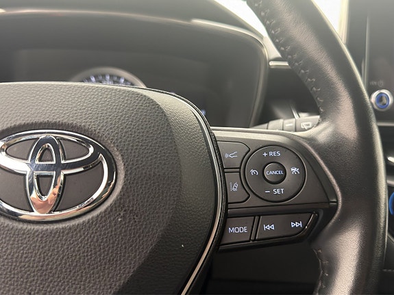 Toyota Corolla 15 of 30