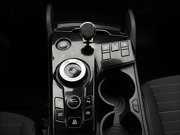 Kia Sportage 17 of 23