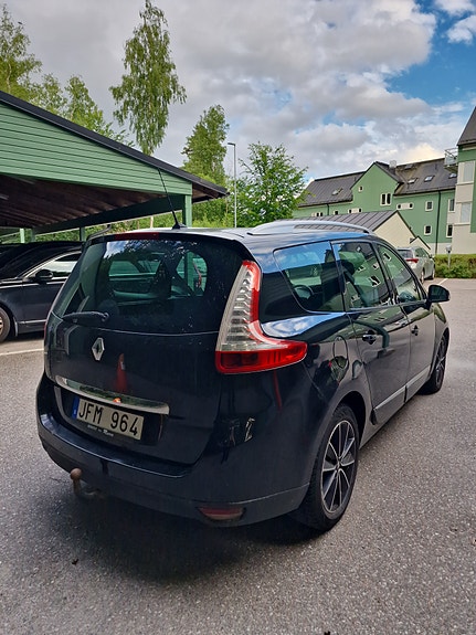 Renault Grand Scenic III 3 of 5