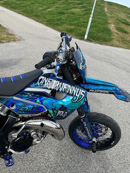 Husaberg TE 125 2 of 6