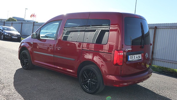 Volkswagen Caddy 9 of 15
