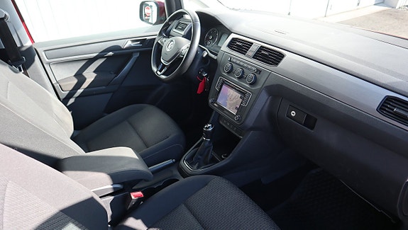 Volkswagen Caddy 12 of 15