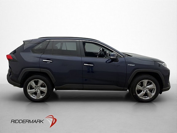 Toyota RAV4 9 of 30
