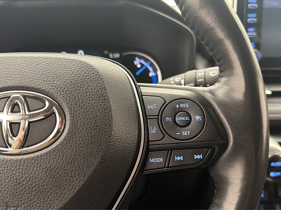 Toyota RAV4 20 of 30
