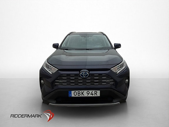 Toyota RAV4 2 of 30