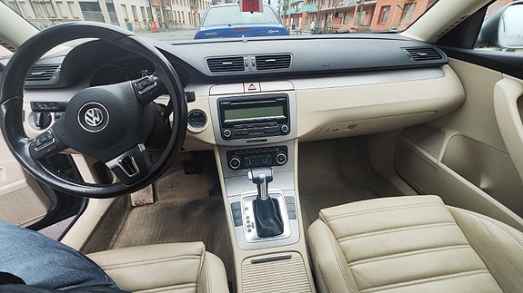 Volkswagen Passat 4 of 4
