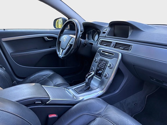 Volvo V70 5 of 5