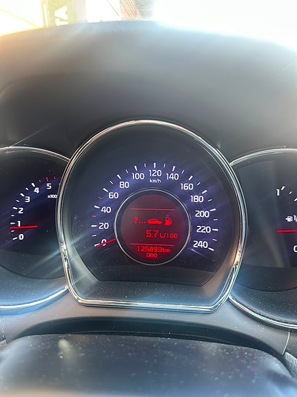 Kia Ceed 7 of 8