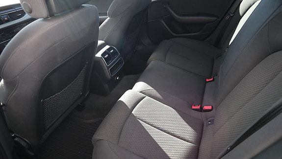 Audi A6 5 of 14