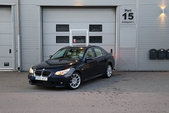 BMW 530xd 3 of 5