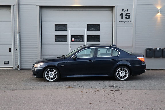 BMW 530xd 4 of 5
