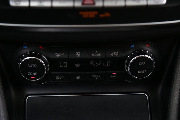 Mercedes-Benz CLA220 d 24 of 27