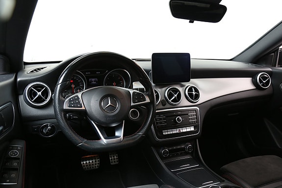 Mercedes-Benz CLA220 d 15 of 27