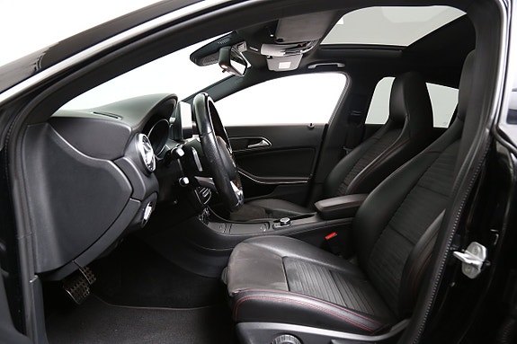 Mercedes-Benz CLA220 d 11 of 27