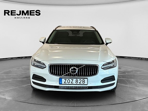 Volvo V90 8 of 14